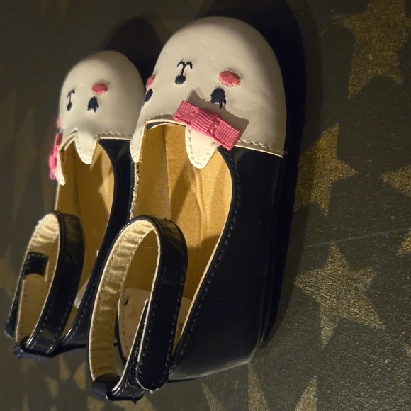 GYMBOREE KITTY SHOES - Picture 3 of 8